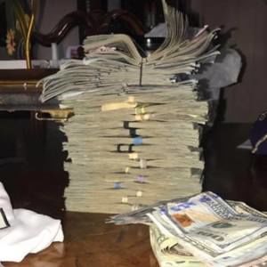 Meet your Posher, Adam